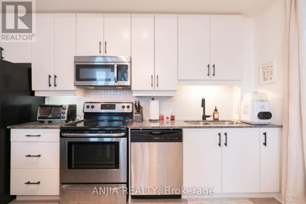 Bedroom 2 - 3004 - 33 Bay Street, Toronto, ON M5J2Z3 Photo 4