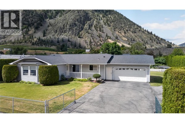 4pc Bathroom - 3006 Orchard Drive, Keremeos, BC V0X1N1 Photo 4