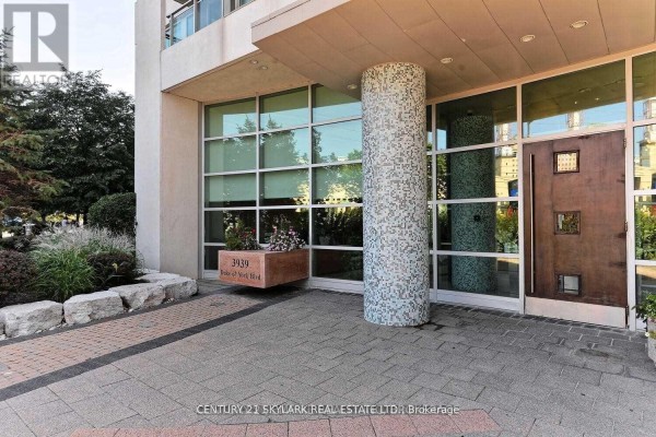 Primary Bedroom - 3007 - 3939 Duke Of York Boulevard, Mississauga, ON L5B4N2 Photo 3