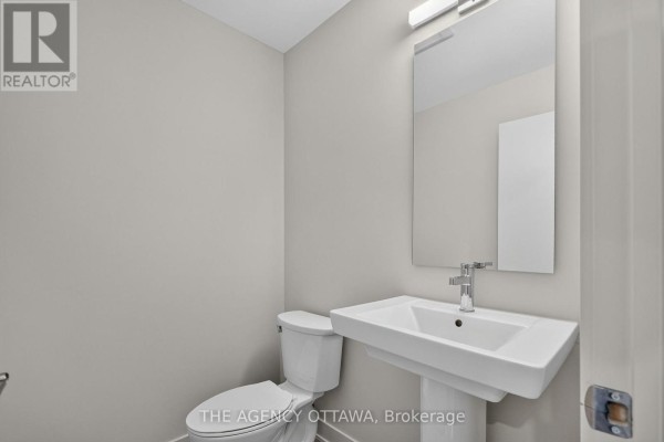 Bedroom 2 - 3007 Showcase Crescent, Ottawa, ON K4M0R9 Photo 5