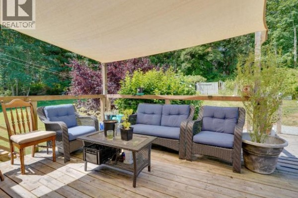 3008 Ash Street, Texada Island, BC, photo 2