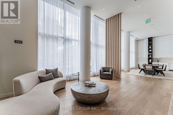 Living room - 220 - 3009 Novar Road, Mississauga, ON L5B0P9 Photo 4
