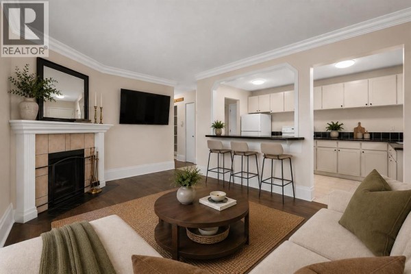 Kitchen - 301, 1817 11 Avenue Sw, Calgary, AB T3C0N7 Photo 2