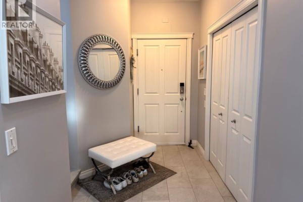 301, 2411 Erlton Road Sw, Calgary, AB, photo 2