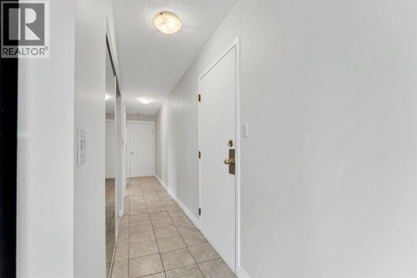 4pc Bathroom - 301, 2987 Dunmore Road Se, Medicine Hat, AB T1B1E1 Photo 5