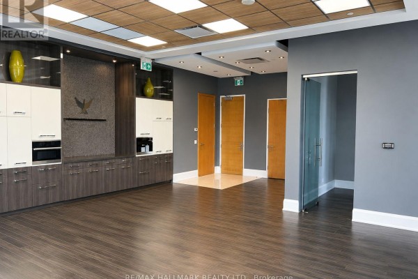 301, 302, 303 - 4789 Yonge Street, Toronto, ON M2N5M5 Photo 3