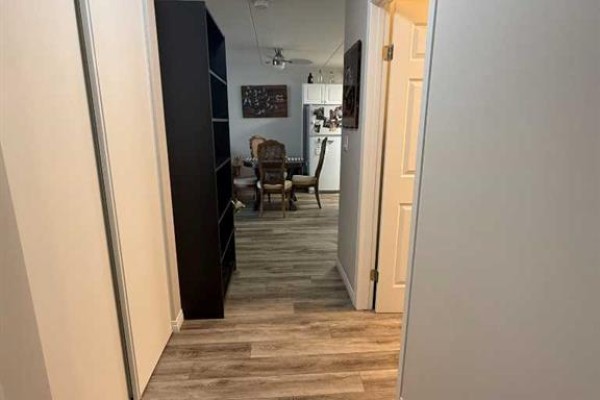 301, 4514 54 Avenue, Olds, AB, photo 2