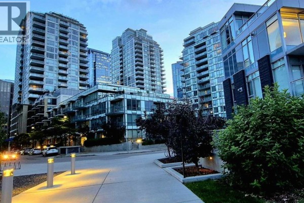 301, 51 Waterfront Mews Sw, Calgary