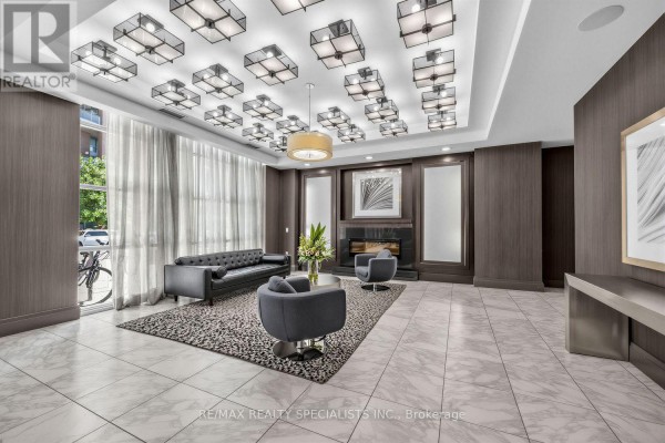 Den - 301 - 125 Western Battery Road, Toronto, ON M6K3R8 Photo 5