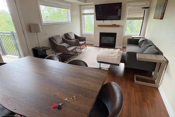 301 - 2 Brandy Lane Drive, Collingwood, ON, photo 2