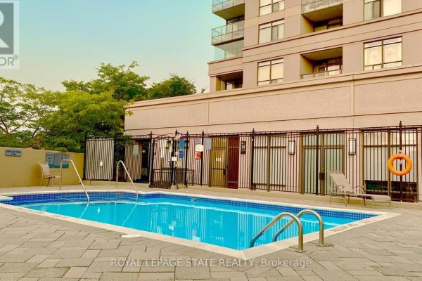 301 - 220 Forum Drive, Mississauga, ON L4Z4K1 Photo 4