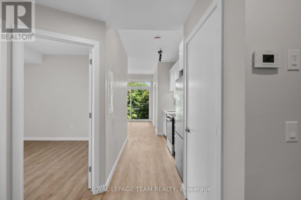 Other - 301 - 370 Athlone Avenue, Ottawa, ON K1Z5M4 Photo 5