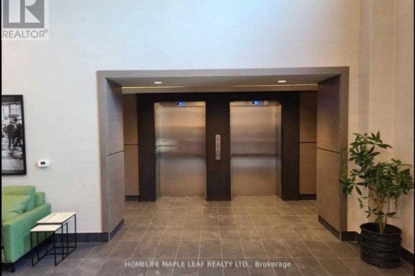 301 - 50 Kaitting Trail, Oakville, ON L6M5N3 Photo 5