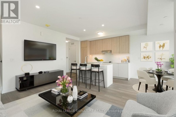 301 - 67 Saigon Drive, Richmond Hill, ON, photo 2