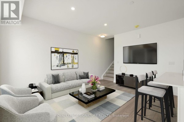301 - 67 Saigon Drive, Richmond Hill, ON, photo 3