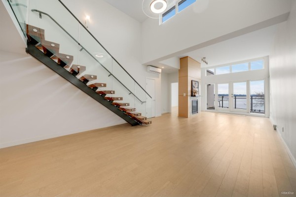 301 1150 Oxford Street, White Rock, BC V4B0B3 Photo 5