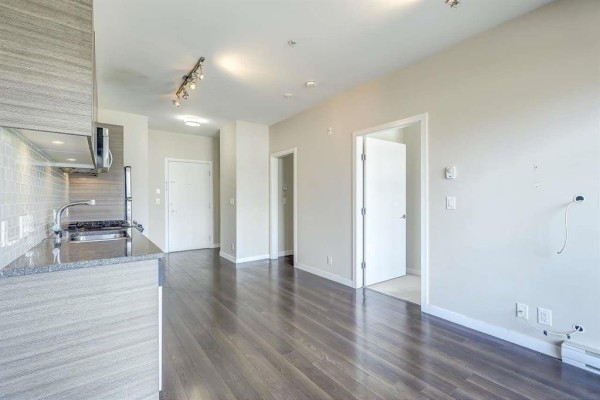 301 13228 Old Yale Road, Surrey, BC, photo 3