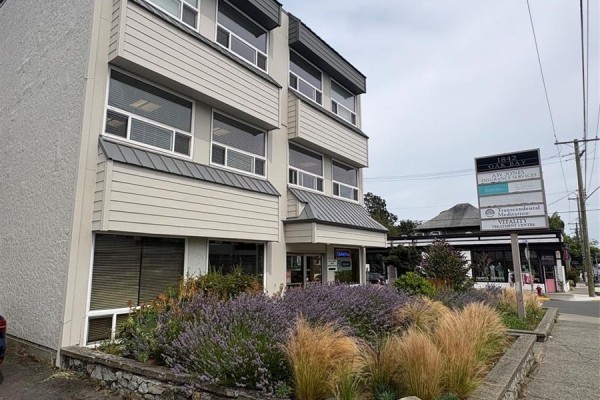 301 1842 Oak Bay Ave, Victoria, BC, photo 2