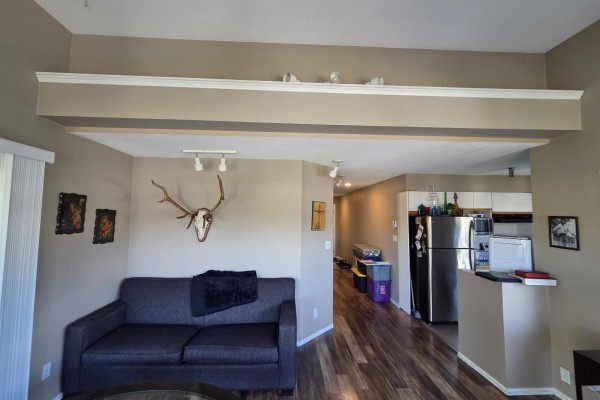 301 20140 56 Avenue, Langley, BC V3A3Y4 Photo 4