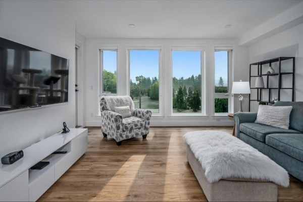 301 33160 Plaxton Crescent, Abbotsford, BC V2Y3J6 Photo 5