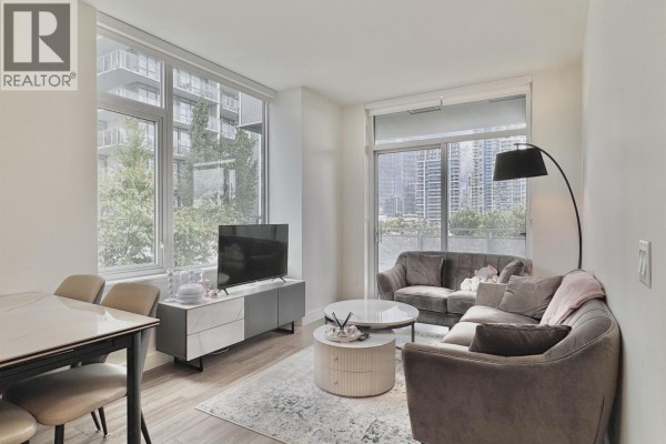 301 4433 Alaska Street, Burnaby, BC V5C5T3 Photo 3