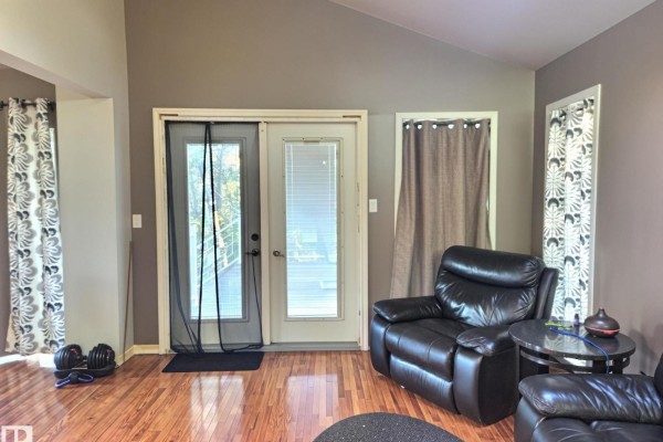 Den - 301 58532 Range Road 113, Rural St  Paul County, AB T0A3A0 Photo 5