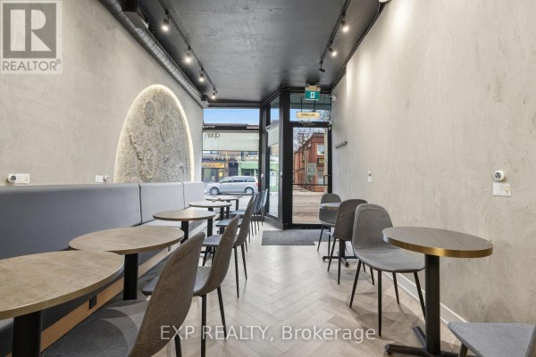 301 Barton Street E, Hamilton, ON, photo 3