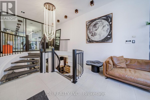 301 Davenport Road, Toronto, ON M5R1K5 Photo 3