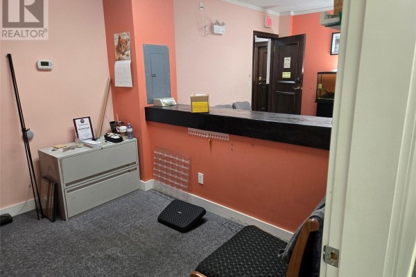301 Main Street Unit 102, Penticton, BC, photo 3