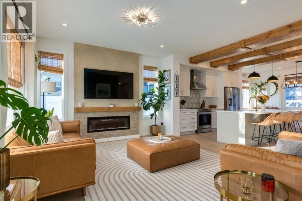 4pc Bathroom - 301 Sundown Road, Cochrane, AB T4C2T2 Photo 5