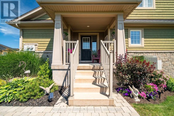 301 Telford Trail, Georgian Bluffs, ON, photo 3