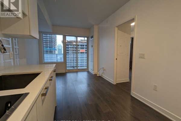3011 - 195 Redpath Avenue, Toronto, ON M4P0E4 Photo 3
