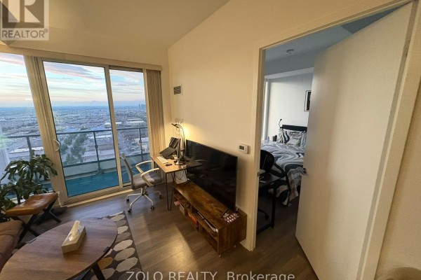 Bedroom - 3011 - 898 Portage Parkway, Vaughan, ON L4K0J6 Photo 4