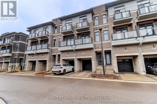 Kitchen - 3014 Islington Avenue W, Toronto, ON M9L0A6 Photo 2