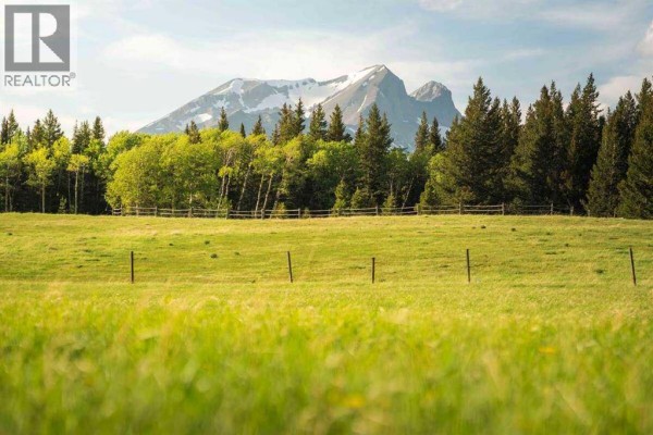 3019 Tecumseh Road, Rural Crowsnest Pass, AB T0K0M0 Photo 5