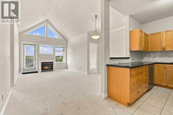 4pc Bathroom - 302, 11170 30 Street Sw, Calgary, AB T2W6J2 Photo 2