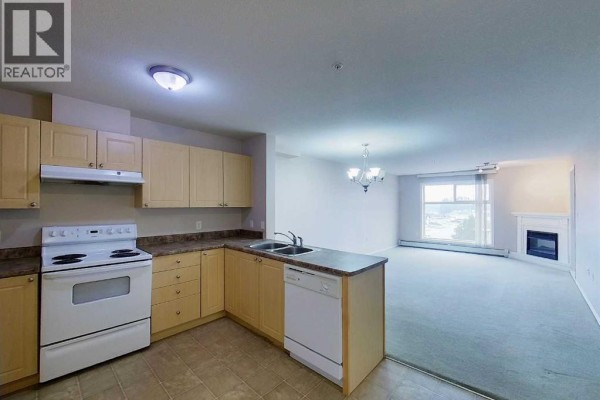 4pc Bathroom - 302, 1615 41 Street, Edson, AB T7E0A7 Photo 2
