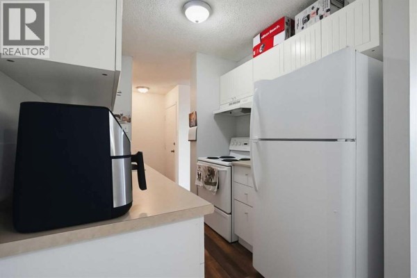 Dining room - 302, 3522 44 Street Sw, Calgary, AB T3E3R9 Photo 5