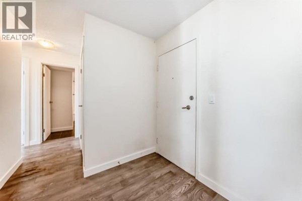 302, 4455a Greenview Drive Ne, Calgary, AB, photo 3