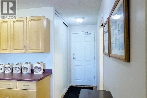 Kitchen - 302, 777 48 Street, Edson, AB T7E1Z6 Photo 4