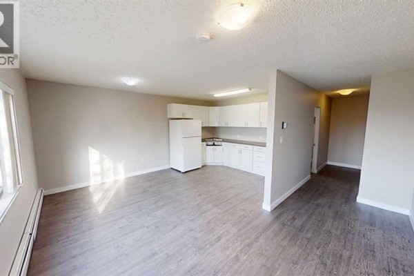 302, 9926 105 Avenue, Grande Prairie, AB, photo 2