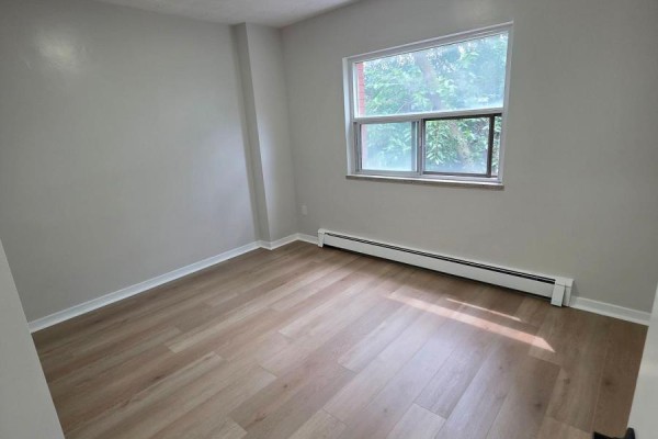 401 - 103 Emerald Street S, Hamilton, ON, photo 3