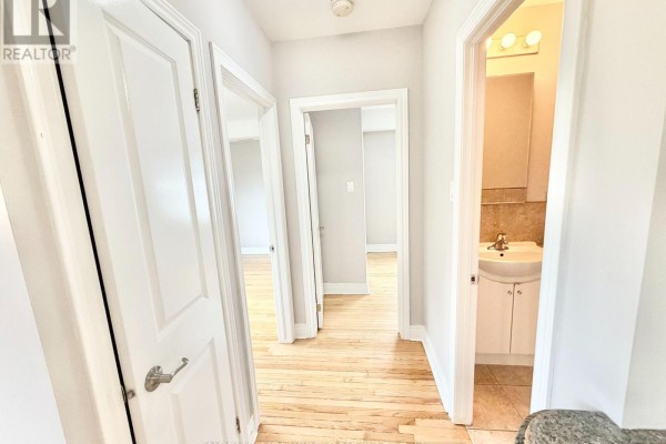 302 - 15 Thirty Third Street, Toronto, ON M8W3G7 Photo 4