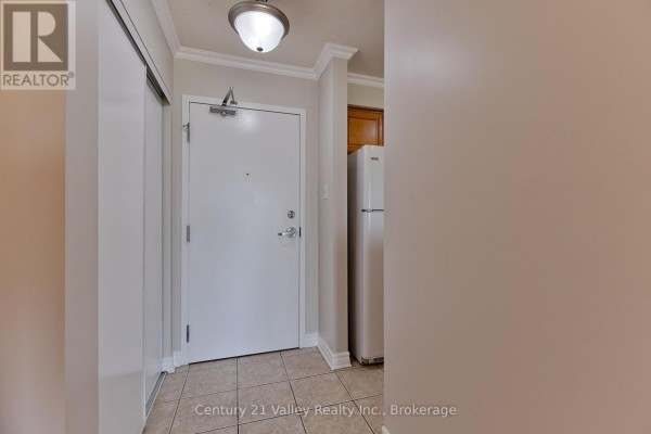 302 - 16 Sheffield Street, Arnprior, ON K7S0A2 Photo 5