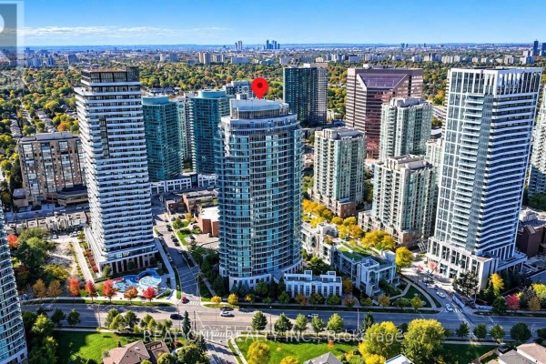 302 - 18 Holmes Avenue, Toronto