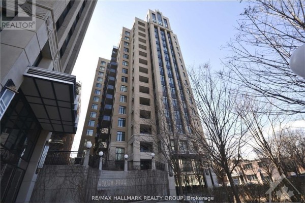 302 - 245 Kent Street, Ottawa