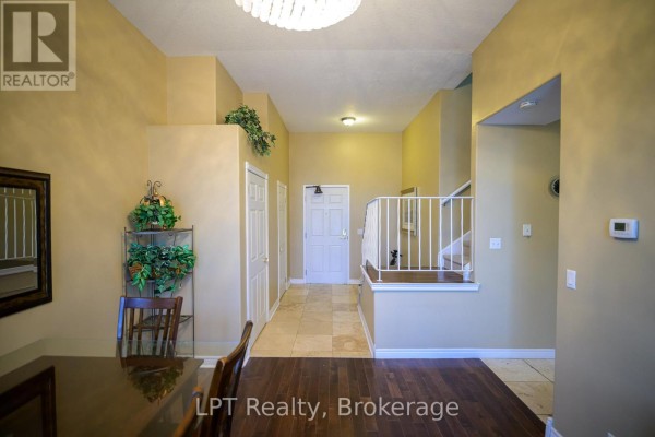 Kitchen - 302 - 317 Queen Street, Chatham Kent, ON N7M2H7 Photo 4