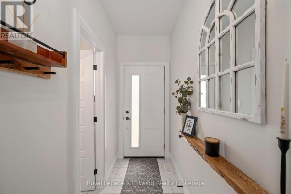 302 - 360 Quarter Town Line, Tillsonburg, ON N4G0H7 Photo 4