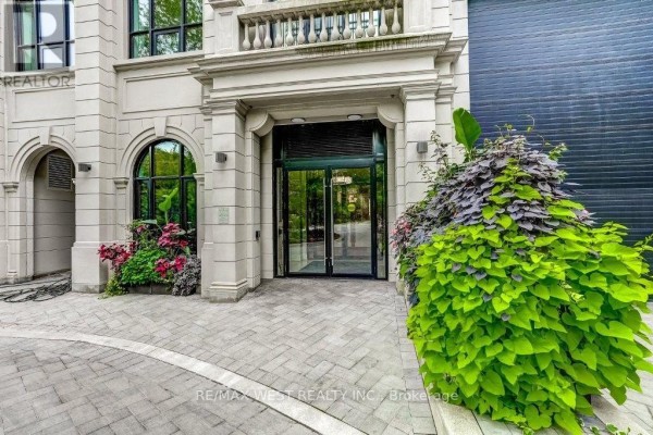 Kitchen - 302 - 4 The Kingsway, Toronto, ON M8X2T1 Photo 3