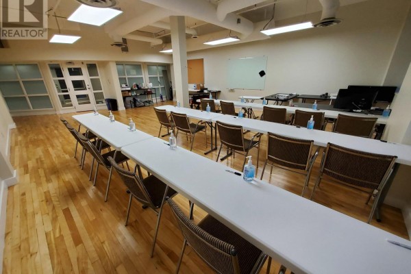 302 - 675 King Street W, Toronto, ON, photo 3